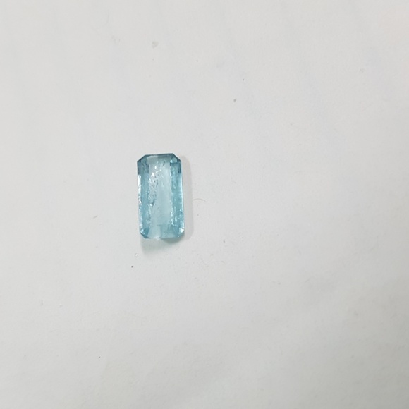 Paraiba blue tourmaline gemstone crystal - Picture 2 of 5